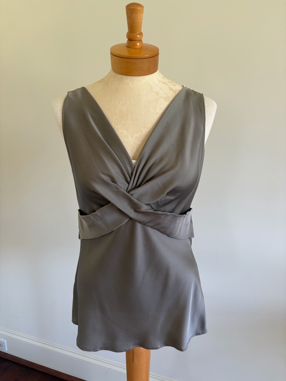 Ann Taylor Twist-Front V-Neck Satin Sleeveless Top in Gray